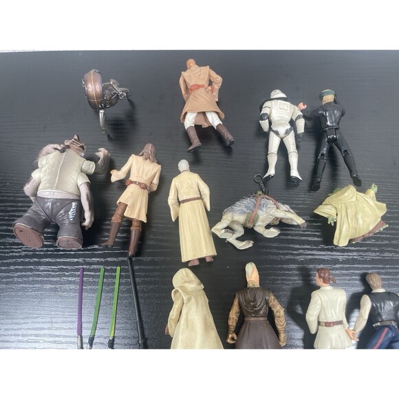 Vintage Lot of 13 Star Wars Figures Accessories and Toys Kenner Hasbro Applause - Picture 15 of 16